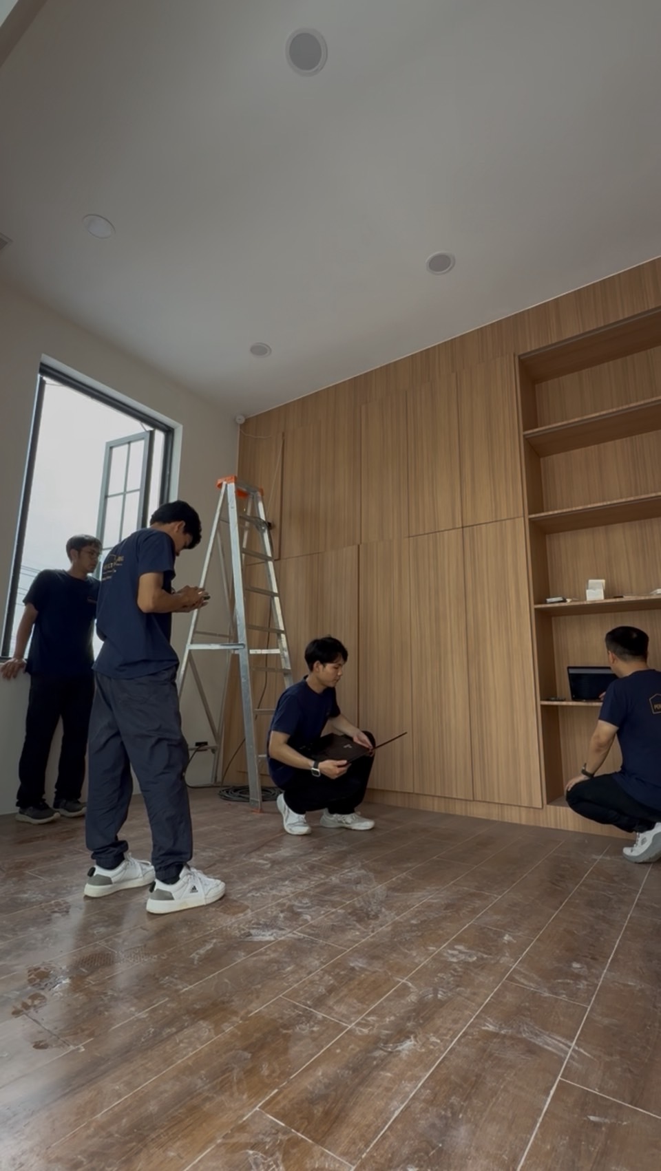 หน้างานติดตั้ง Smart Home เวียงจันทน์ สปป.ลาว